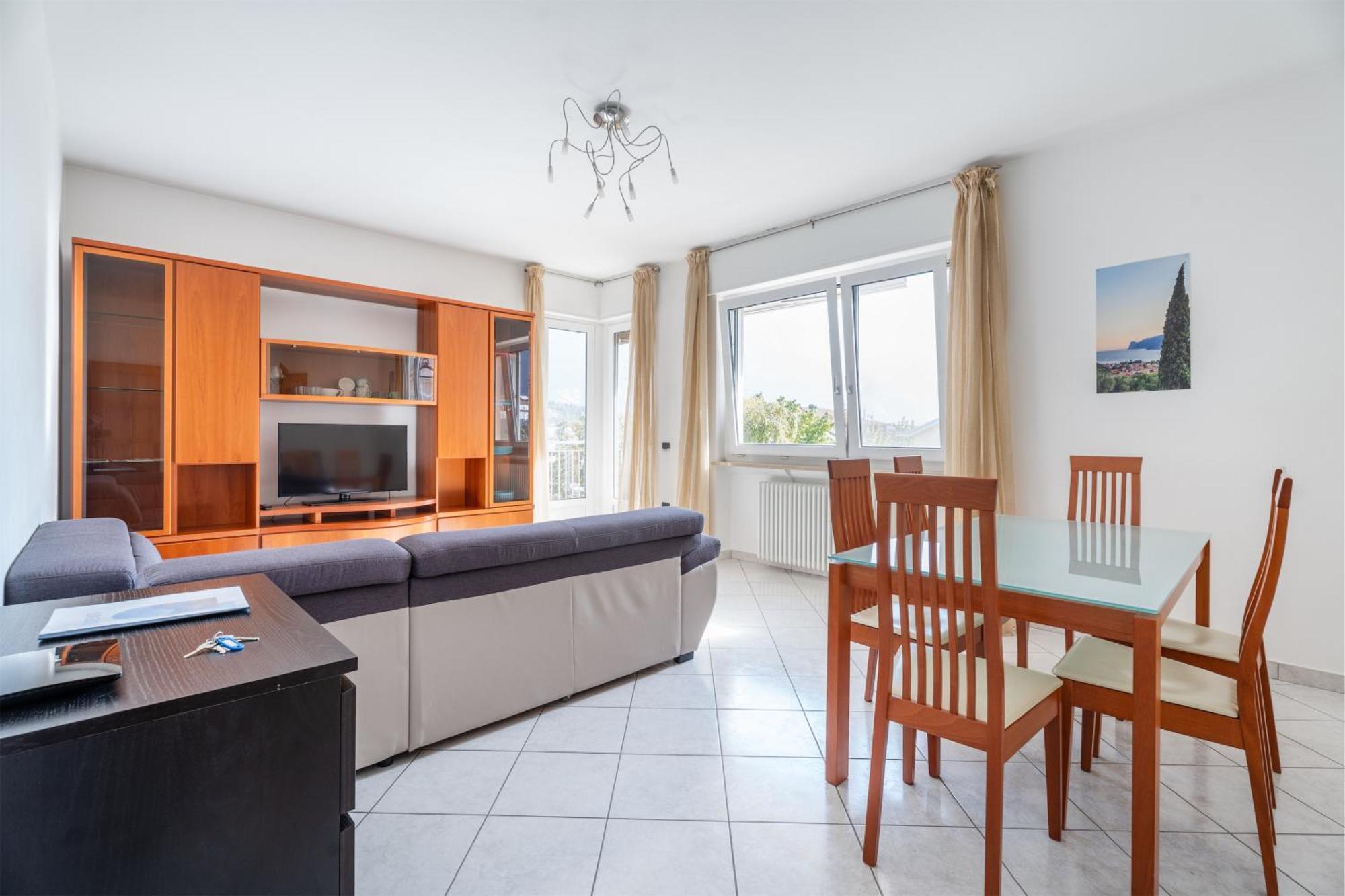 Be & Being - Milena Appartement Riva del Garda Buitenkant foto
